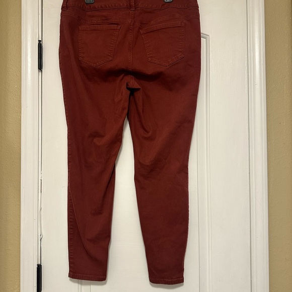 Torrid size 16 multi zipper red jeggings - Picture 2 of 6